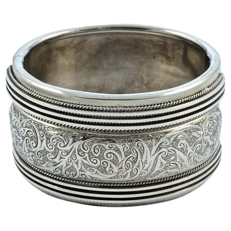 Antique Victorian Heavy Silver Tone Engraved Bangle Bracelet