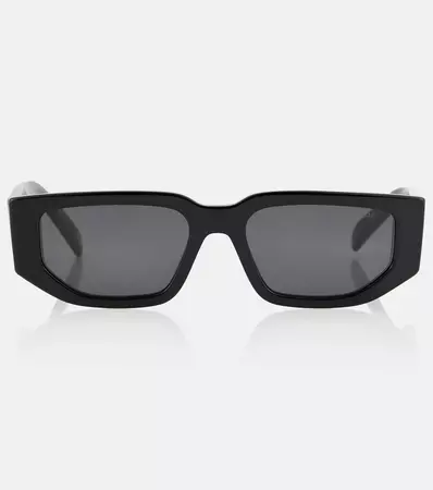 Rectangular Sunglasses in Black - Prada | Mytheresa