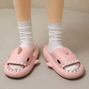 Amazon.com | geywhey Shark Slippers, Fashionable And Cute Summer Non-Slip Beach Slippers. | Shoes
