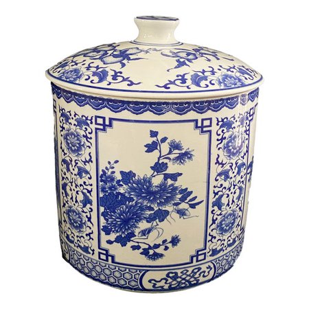 Chinoiserie Blue & White Porcelain Ginger Jar | Chairish
