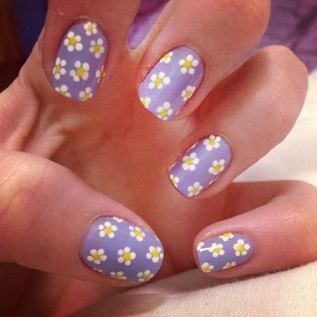 purple daisy Nails