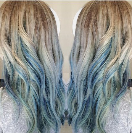 Medium-Long-Layered-Hairstyles-for-Thick-Hair-Blue-Ombre-Hair.jpg (592×597)