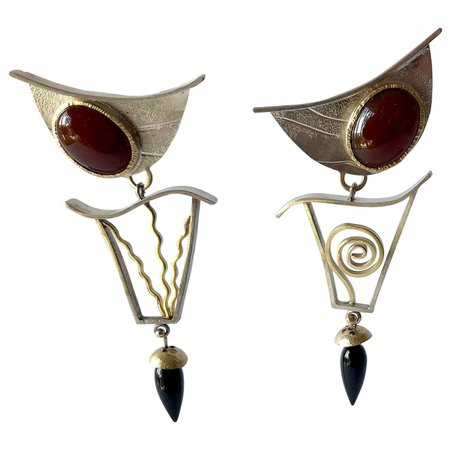 Enid Kaplan Sterling Silver Gold Carnelian Onyx Postmodernist Synergy Earrings For Sale at 1stDibs