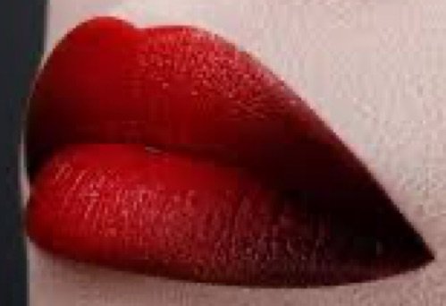 red ombré lipstick