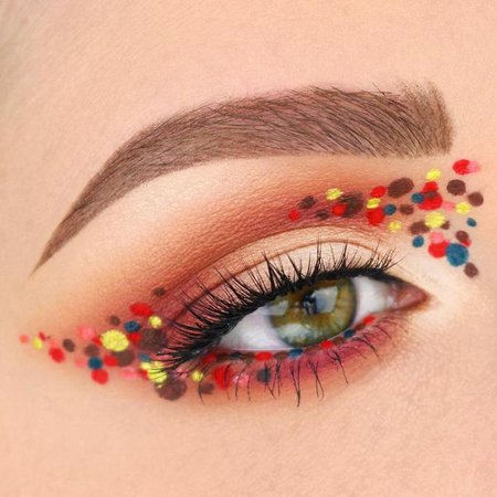 7 Reasons to Try the Pointillism Makeup Trend for Fall - Brit + Co