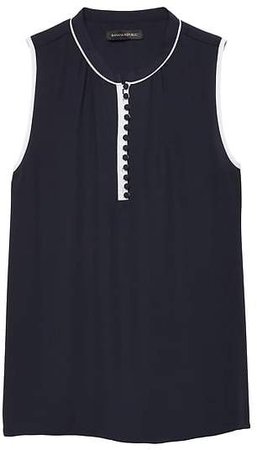 Button-Front Top with Contrast Piping