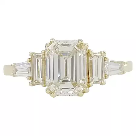 Emerald and Baguette Cut Diamond 14k Yellow Gold Engagement Ring For Sale at 1stDibs