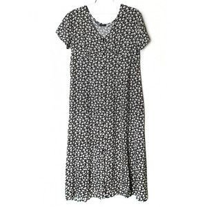 90s Grunge Short Sleeved Midi Dress with Black and White Floral Pattern