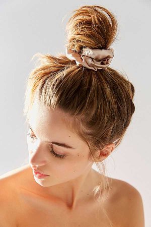 Slip Silk Large Scrunchie Set | Urban Outfitters