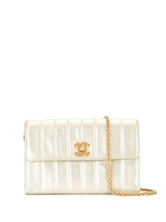 Chanel Pre-Owned 1992 Mademoiselle shoulder bag white 2044354 - Farfetch