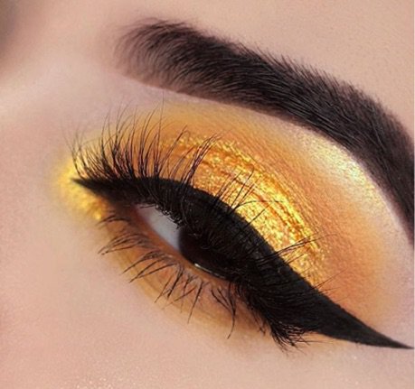Yellow Gold Eye Makeup
