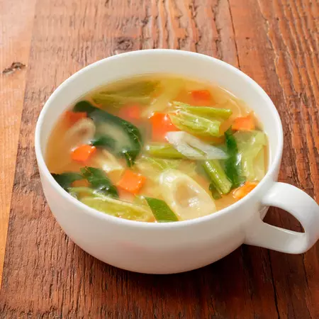 Spinach & Cabbage Miso Soup | Freeze-Dried Soups | MUJI Canada