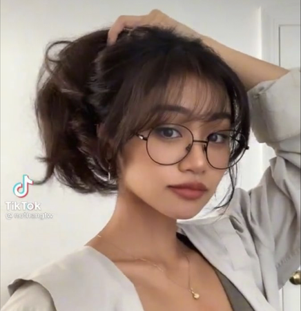 pretty asian girl glasses