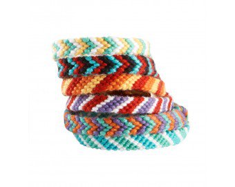 Friendship Bracelets Pattern (Crafts) | Lion Brand Yarn
