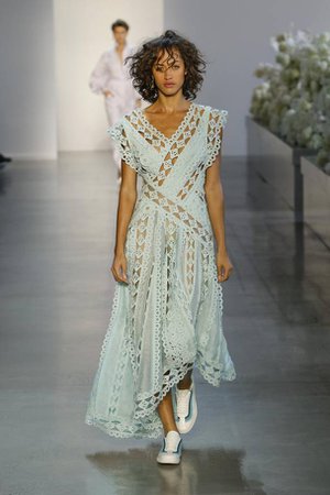 Zimmermann's New York Fashion Week show offers high-gloss 70s bohemia | London Evening Standard