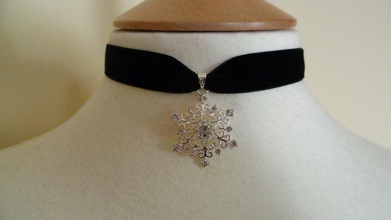 Black Velvet Crystal Snowflake Choker velvet necklace | Etsy
