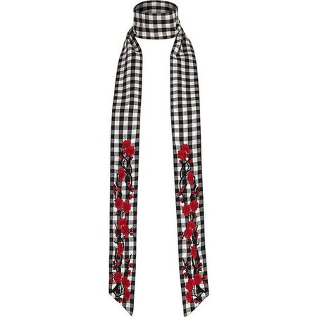 Red Rose Gingham Scarf 1