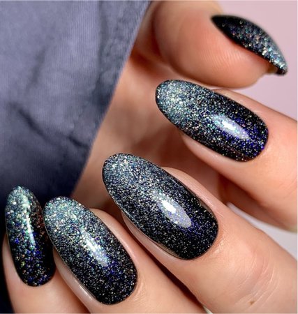Black & silver sparkly nails