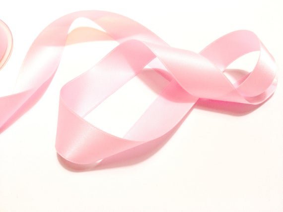 Pale pink Ribbon