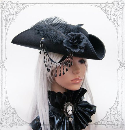 gothic pirate hat - Pesquisa Google