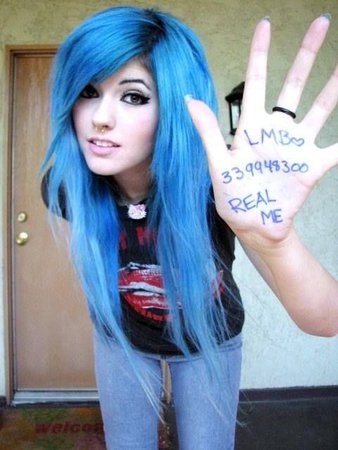 blue hair teen