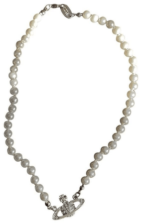 pearl vivienne westwood necklace
