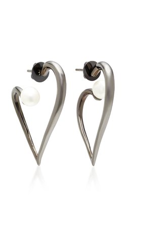 Black Rhodium Silver Pearl Heart Earrings by Lynn Ban Jewelry | Moda Operandi
