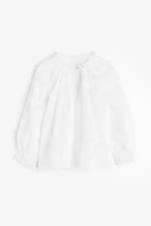 Broderie anglaise blouse - White - Ladies | H&M CA