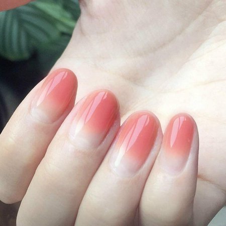 Peach Polish, Oval Shaped Nails