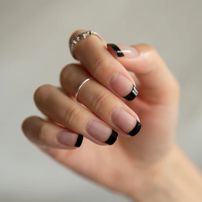 black French manicure nails