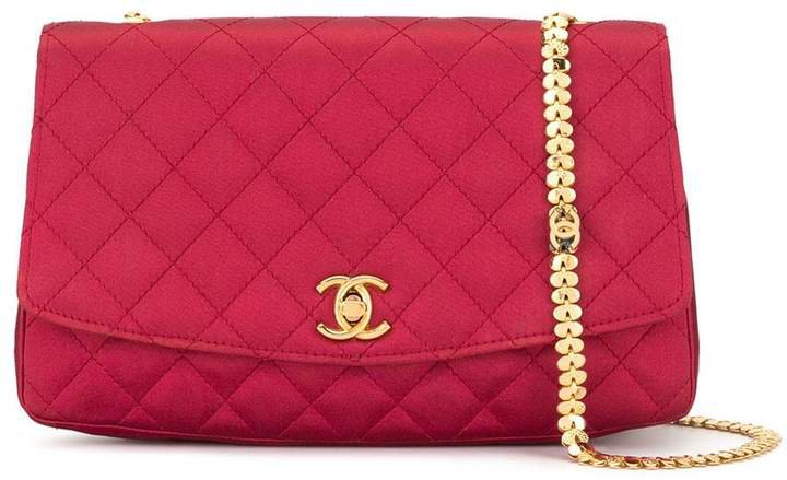 Pre-Owned diamond quilted chain shoulder bag