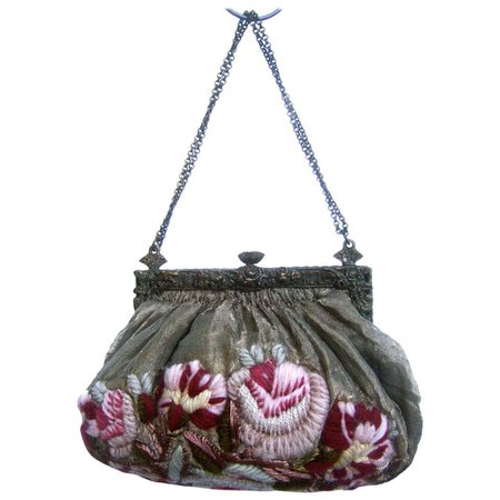 Exquisite Art Nouveau Embroidered Evening Bag c 1920s For Sale at 1stdibs
