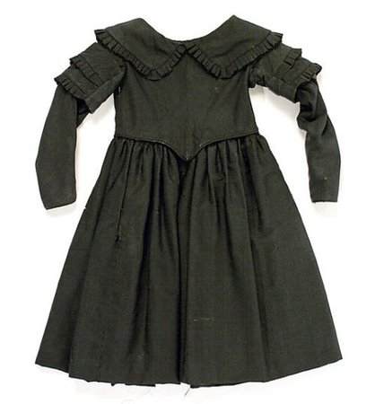 Old Rags - Child’s mourning dress, 1844 US, the Metropolitan...