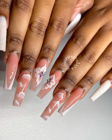 cute French tip nails