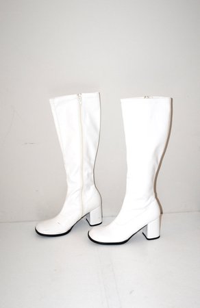 mod white vinyl go go boots 90s does 60s tall vegan leather