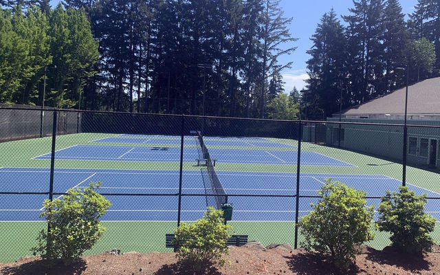 Bellevue outdoor tennis courts reopen | City of Bellevue