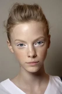 pale model face: 11 тыс изображений найдено в Яндекс.Картинках