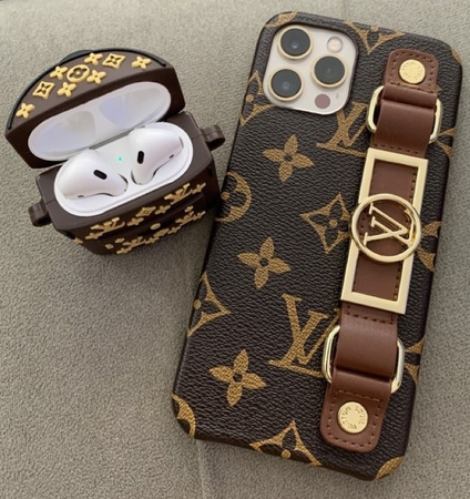 phone and AirPods case