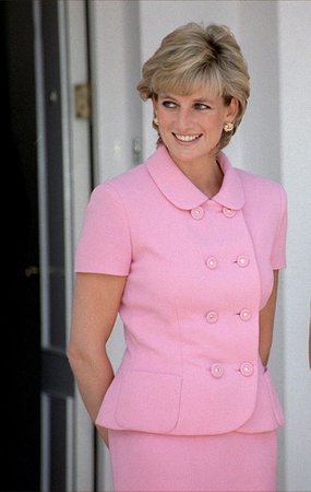 Fashmates Outfit Inspiration: Diana