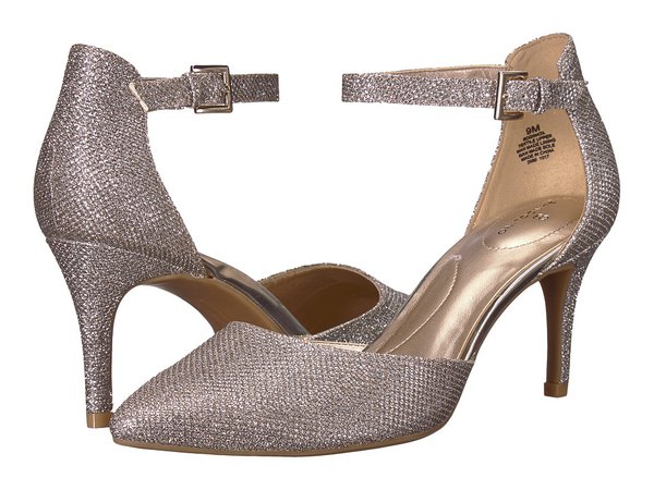 Bandolino - Ginata (Gold Glamour Material) Women's Sandals