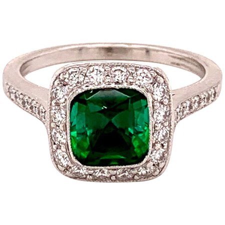 Tiffany and Co Legacy Diamond and Green Tourmaline 2.15 Carat Platinum Ring For Sale at 1stdibs