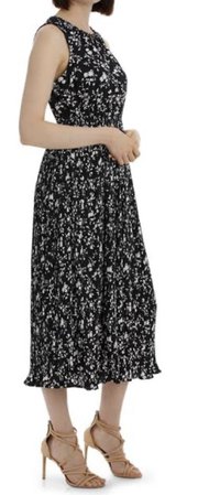 Tokito Pleated skirt Plaited neck Maxi