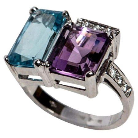 Blue Topaz and Purple Amethyst White Gold 18 Karat Ring with White Diamonds For Sale at 1stDibs