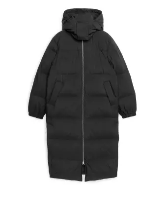 Long quilted down coat - Black - Jackets & Coats - ARKET DE