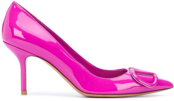 VLOGO pointed-toe pumps