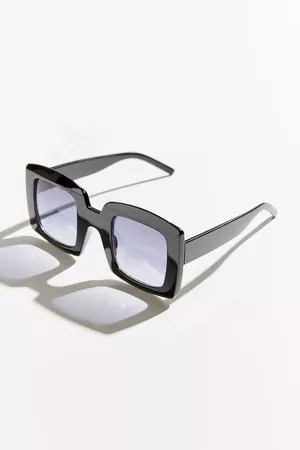 Beatrice Chunky Square Sunglasses | Urban Outfitters