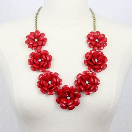 rose necklace