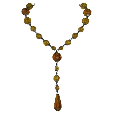 1920s Art Deco Amber Glass Sautoir Necklace For Sale at 1stdibs