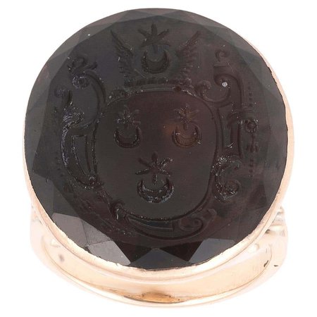 Late 18th Century Gold and Smokey Quartz Family Crest Ring For Sale at 1stDibs