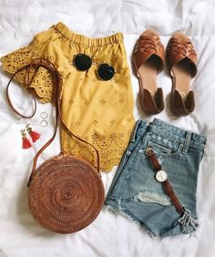 Pinterest - Love that mustard yellow for summer and even into fall | Summer Fashion